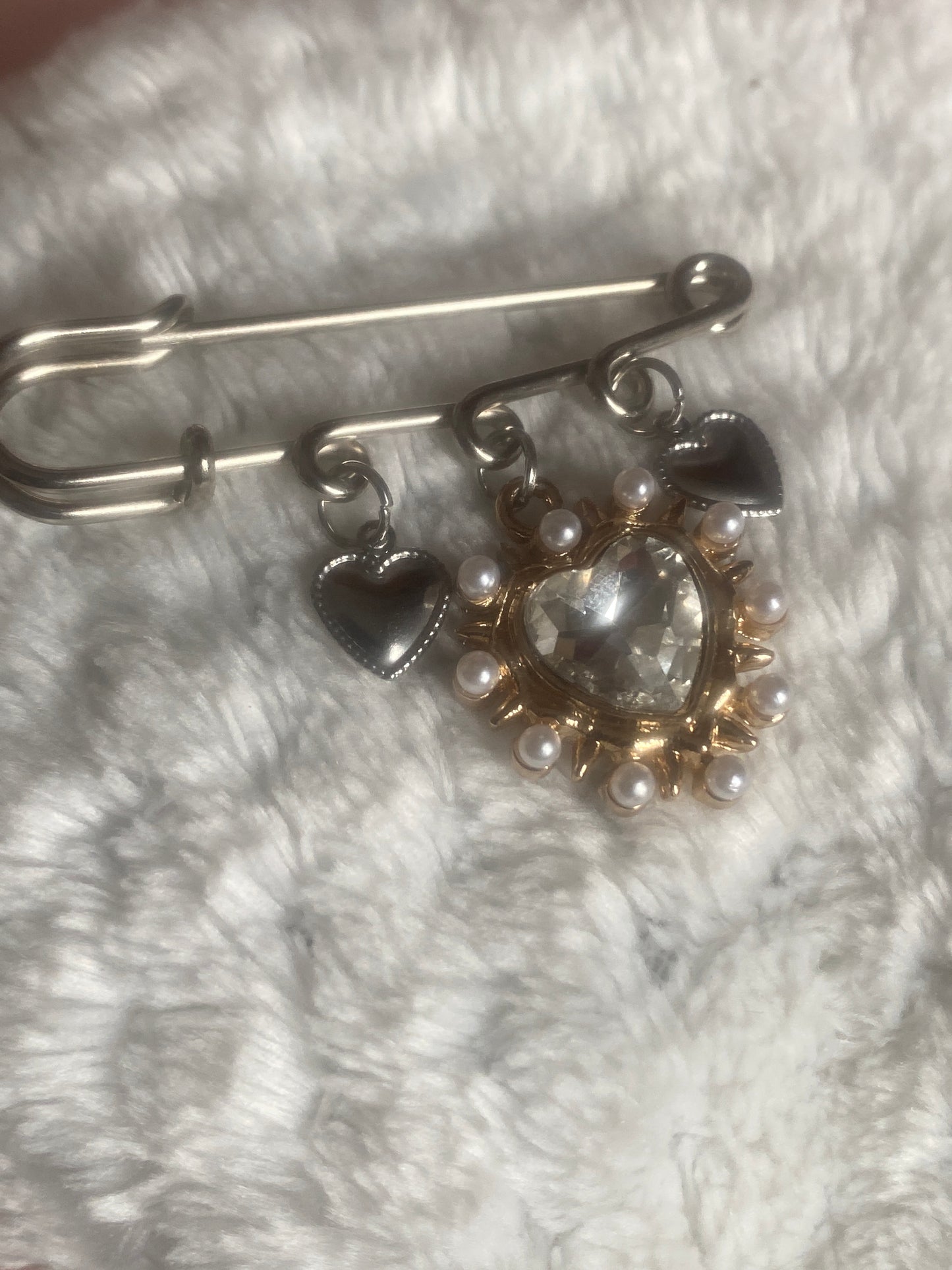 Broche || GOLD & SILV