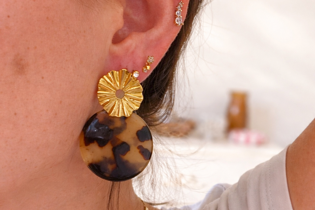 Boucles ⟩ LEONA