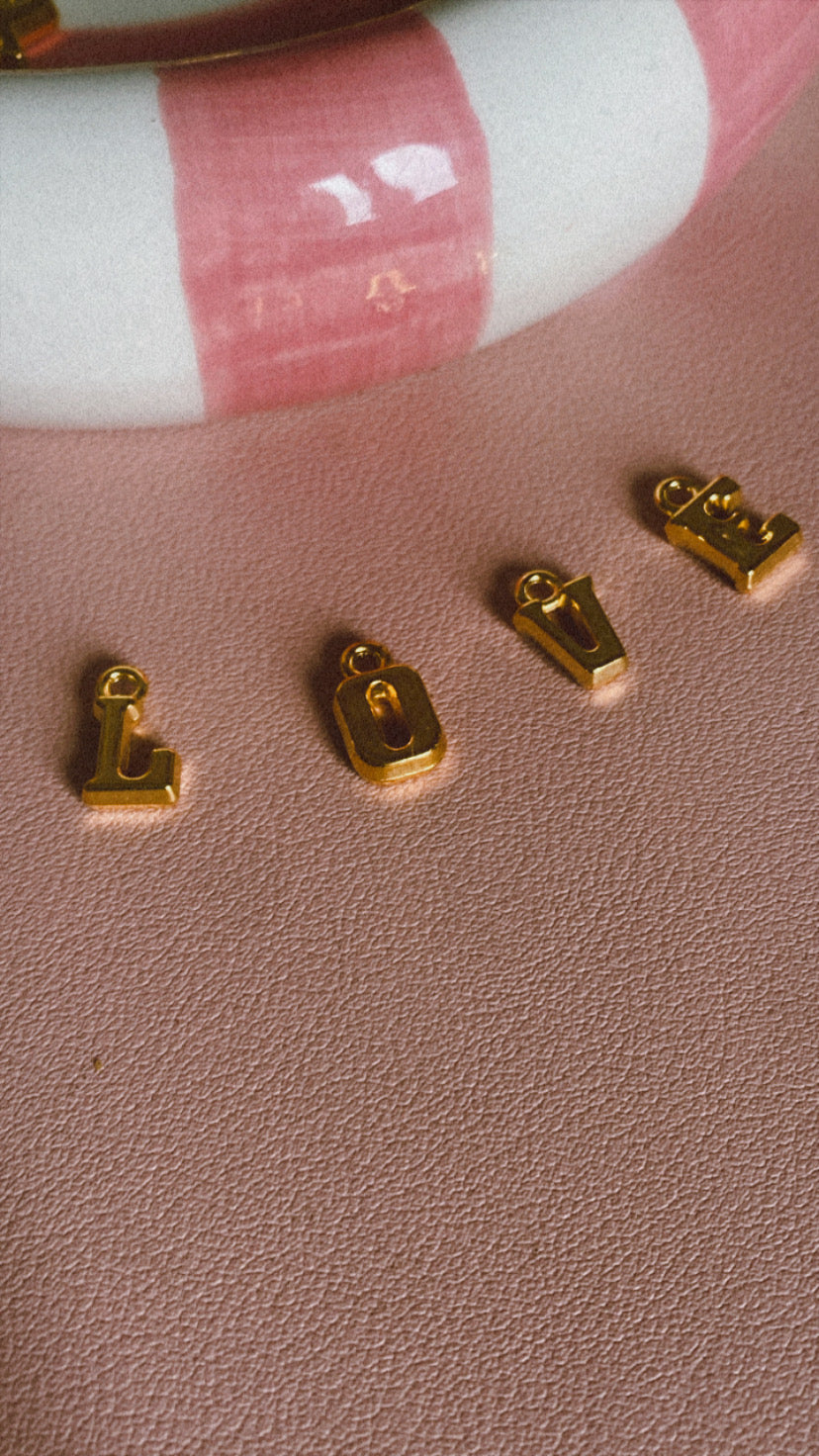CHARM'S