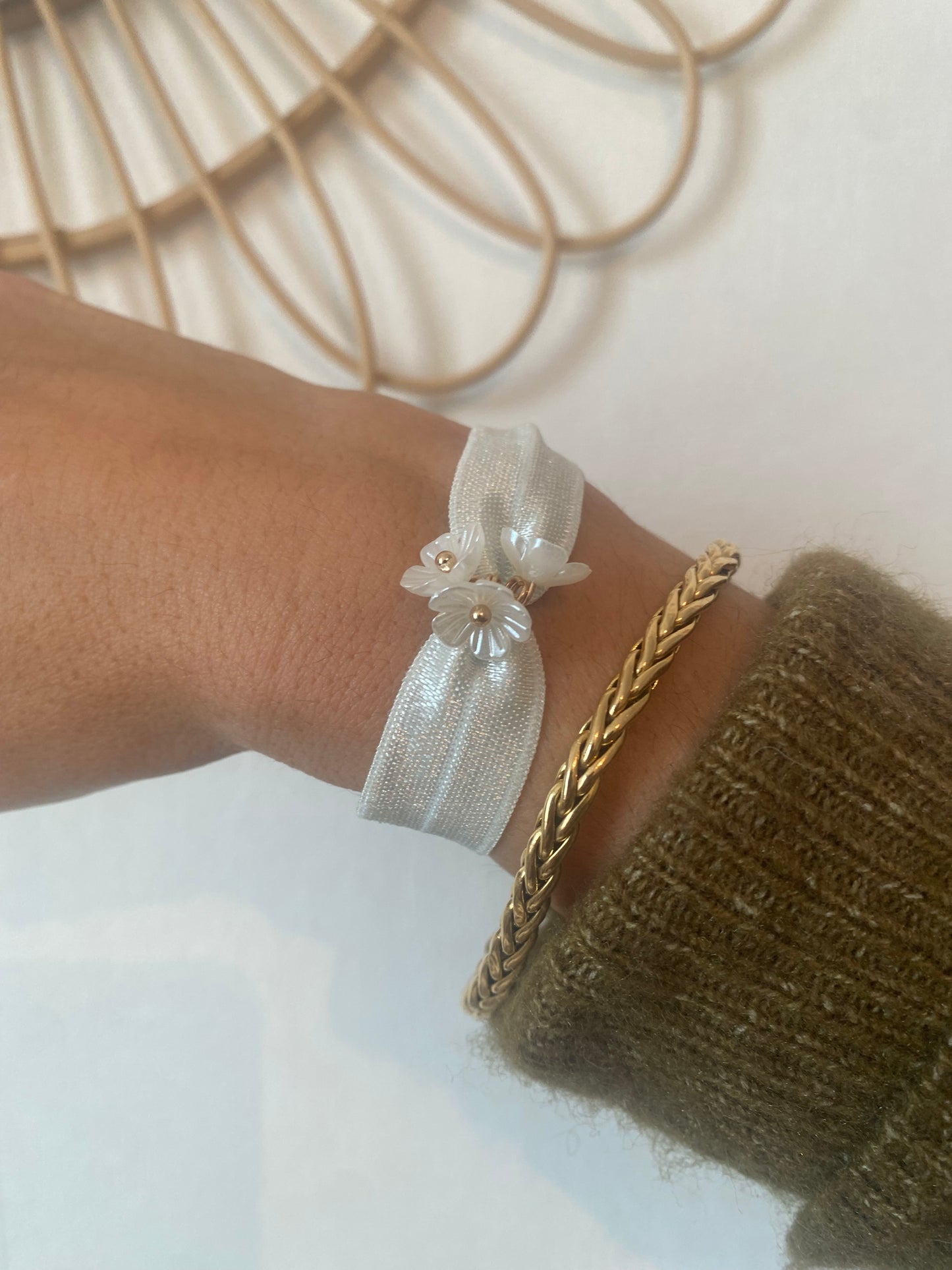 Chouchou ⟩ EGLANTINE