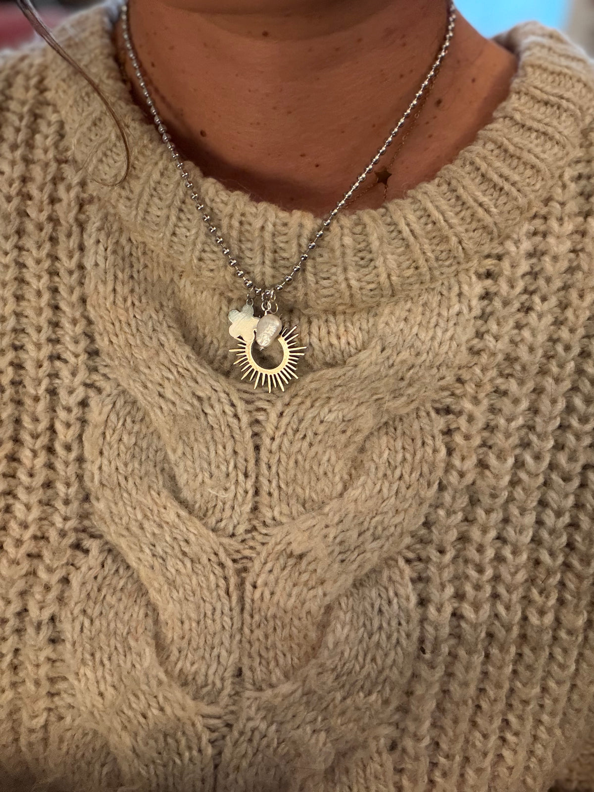 Collier ⟩ AMY