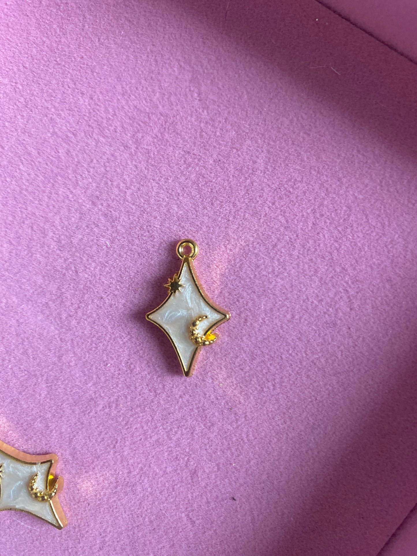 NACRE STAR || doré