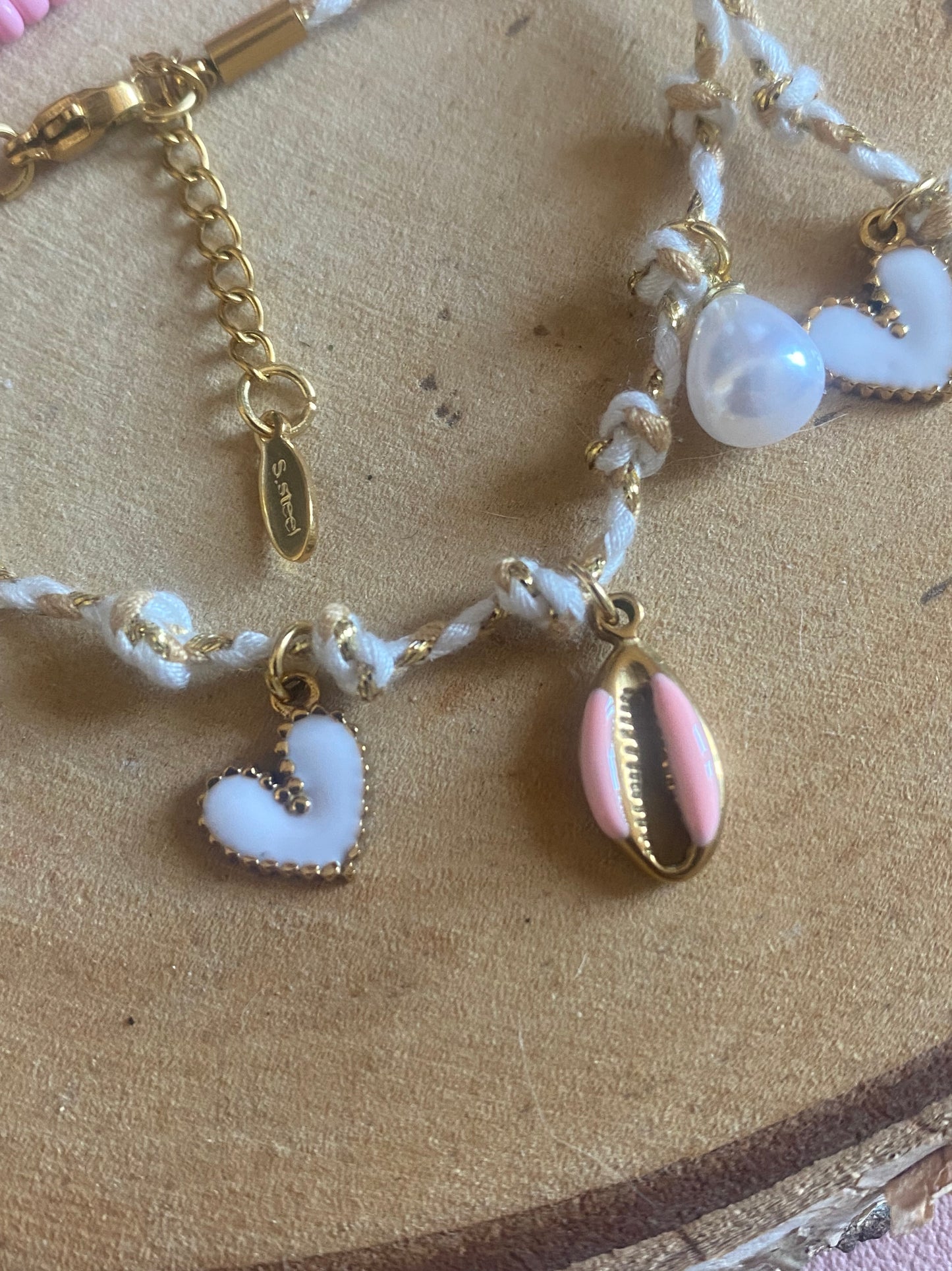 Bracelet(s) ⟩ THETIS