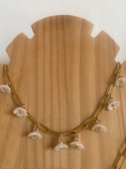 Collier ⟩ ÉGLANTINE