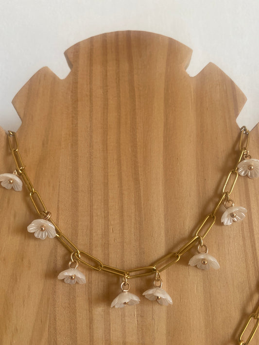 Collier ⟩ ÉGLANTINE